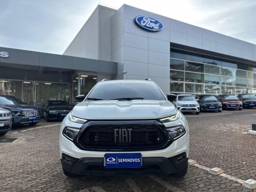 fiat toro 1.3 turbo 270 flex volcano at6 4p automatico 2024