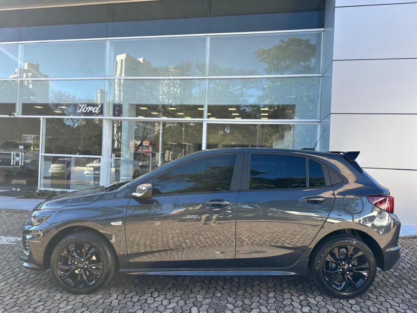 chevrolet onix 1.0 turbo flex rs automatico 4p 2025