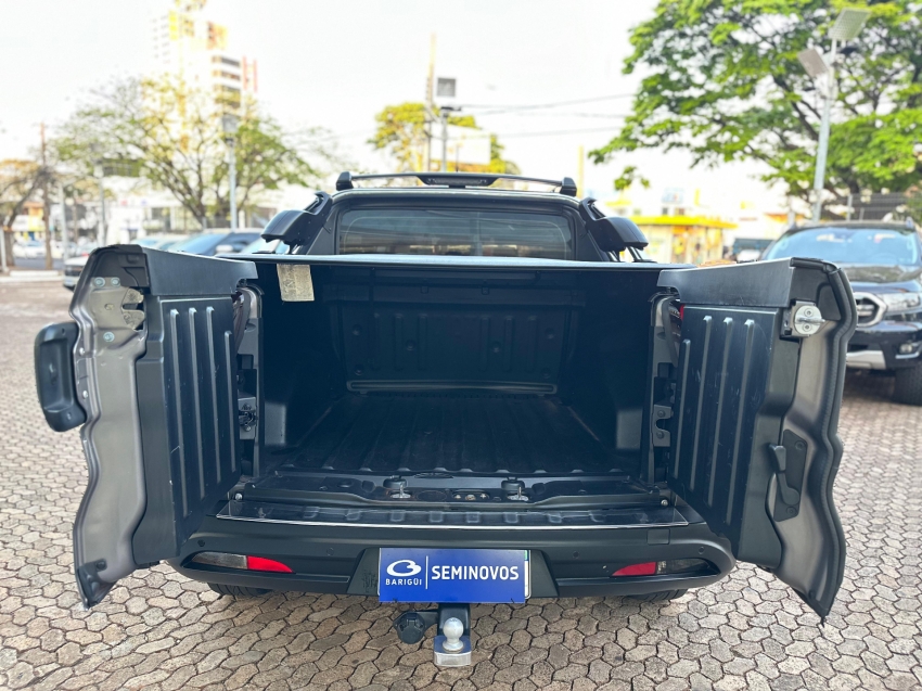 fiat toro 2.0 16v turbo diesel freedom 4wd at9 4p automatico 2020