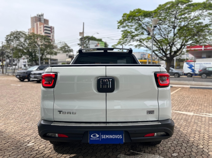 fiat toro 1.3 turbo 270 flex endurance at6 4p automatico 2025
