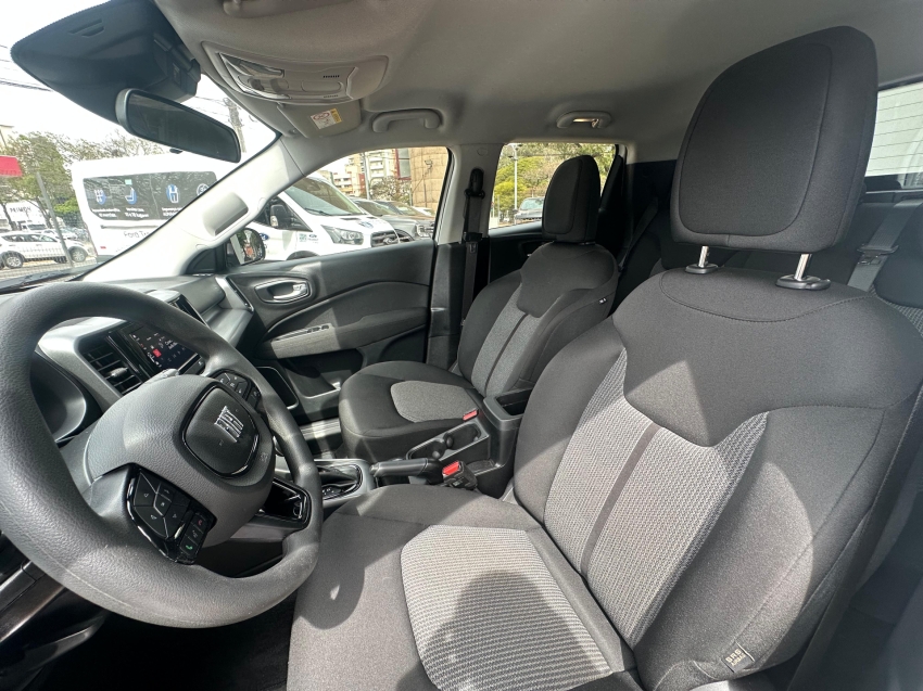 fiat toro 1.3 turbo 270 flex endurance at6 4p automatico 2025