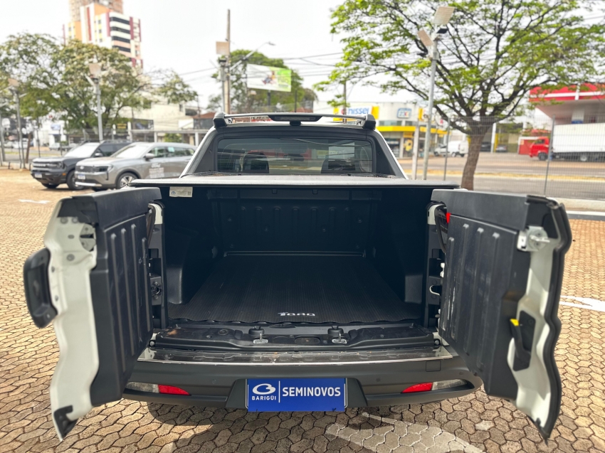 fiat toro 1.3 turbo 270 flex endurance at6 4p automatico 2025