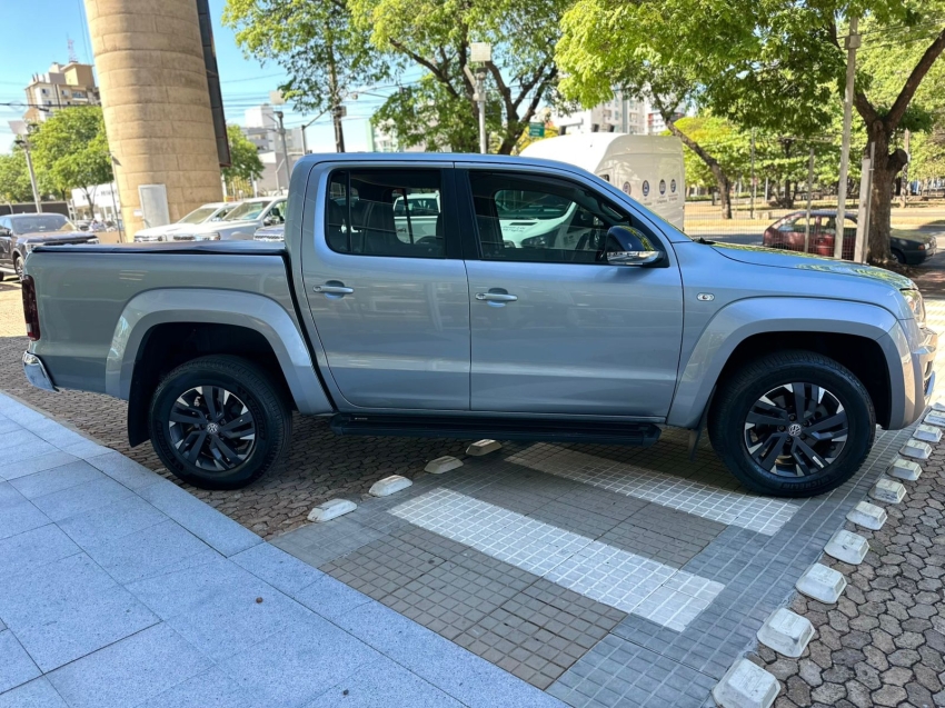 volkswagen amarok 3.0 v6 tdi diesel highline cd 4motion automatico 4p 2022