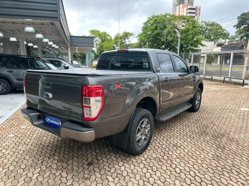 ford ranger 2.2 xls 4x4 cd 16v diesel 4p automatico 2022