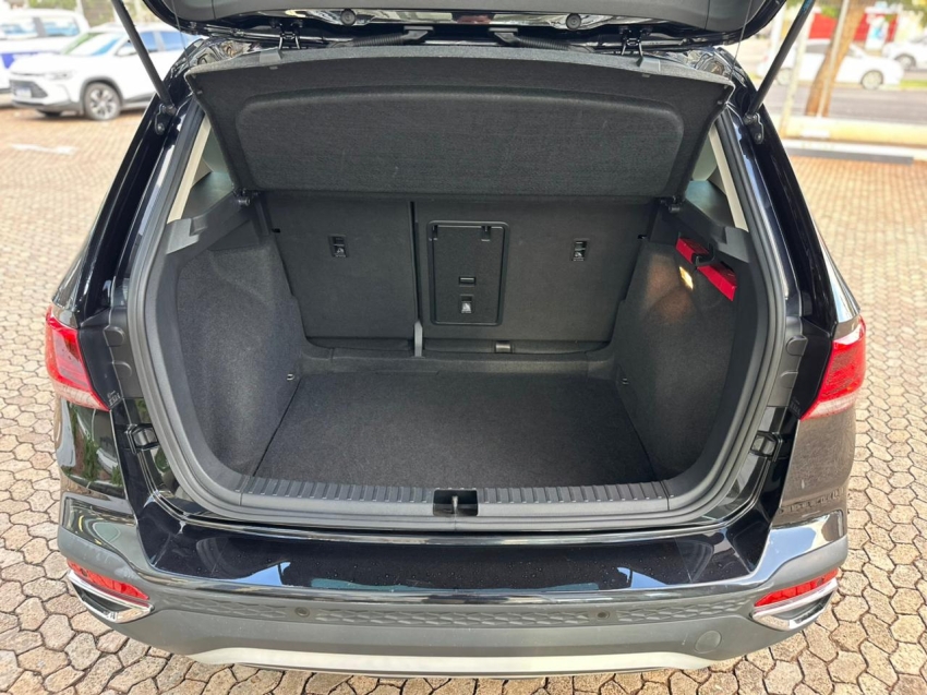 volkswagen taos 1.4 250 tsi total flex comfortline automatico 4p 202210