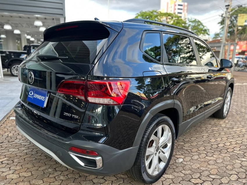 volkswagen taos 1.4 250 tsi total flex comfortline automatico 4p 20222