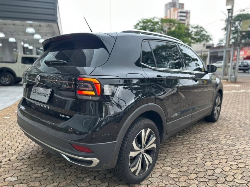 volkswagen t-cross 1.4 250 tsi total flex highline automatico 4p 20213