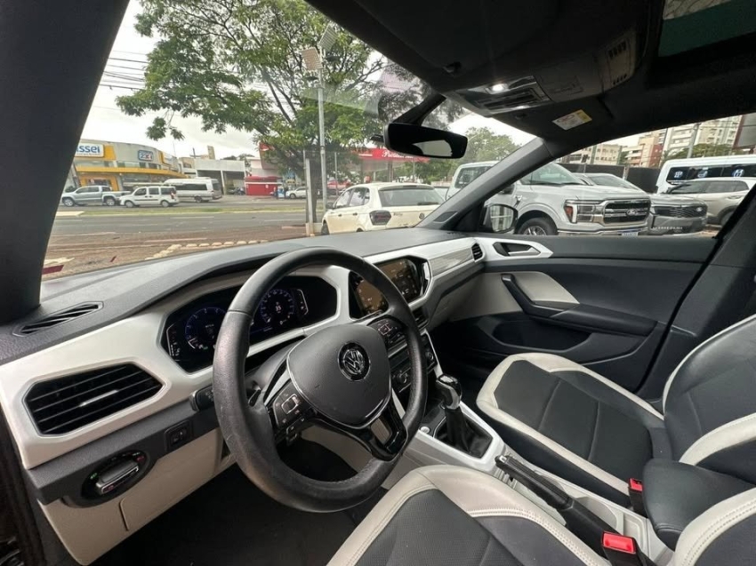 volkswagen t-cross 1.4 250 tsi total flex highline automatico 4p 20217