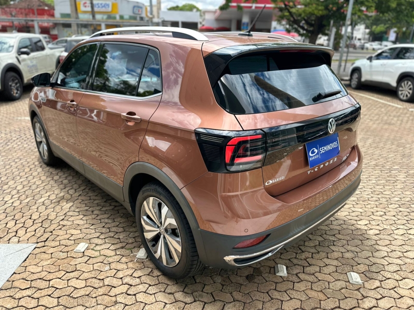 volkswagen t-cross 1.4 250 tsi total flex highline automatico 4p 20204