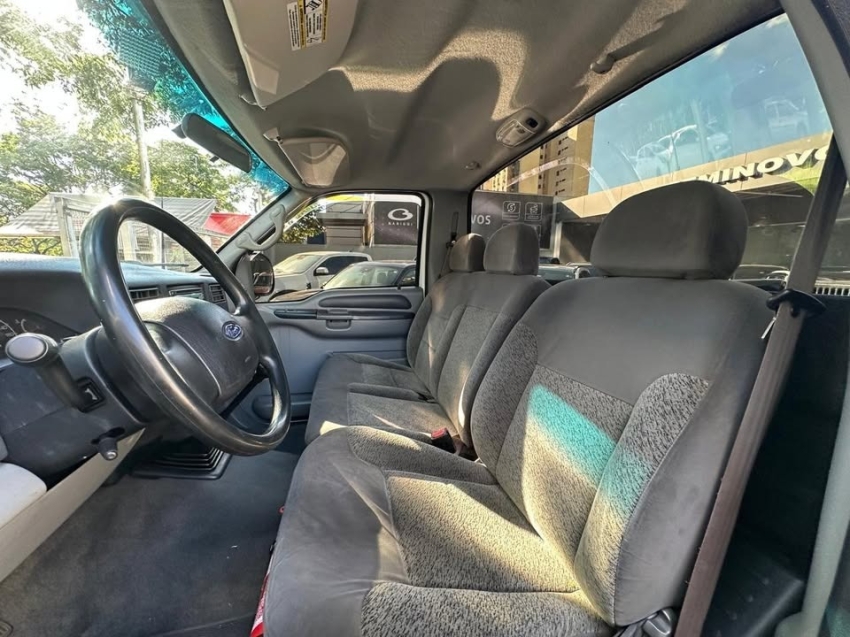 ford f-250 3.9 xlt max power 4x2 cs diesel 2p manual 201116