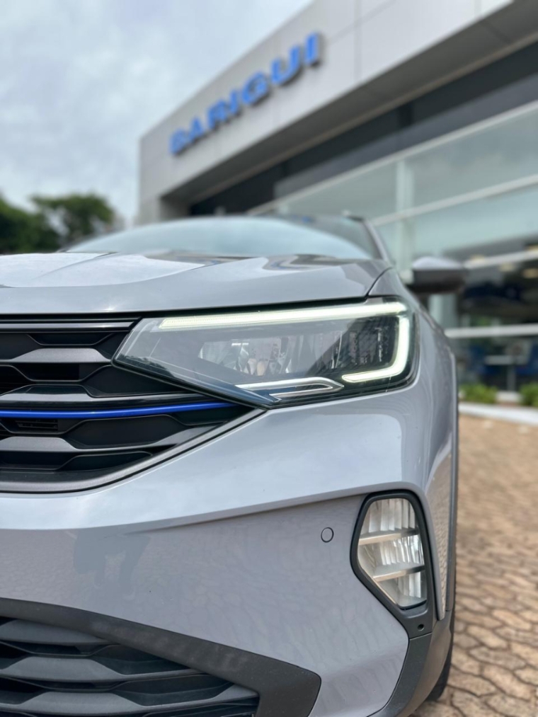 volkswagen nivus 1.0 200 tsi total flex highline automatico 4p 20213