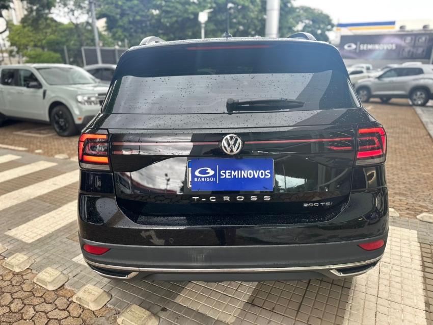 volkswagen t-cross 1.0 200 tsi total flex comfortline automatico 4p 20215