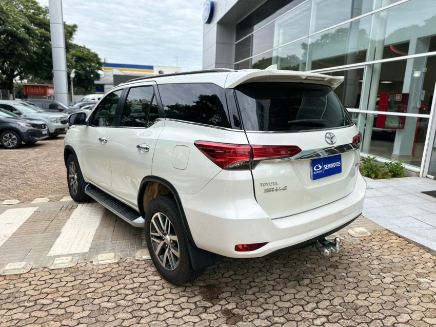toyota hilux sw4 2.8 srx 4x4 7 lugares 16v turbo intercooler diesel 4p automatico 20196