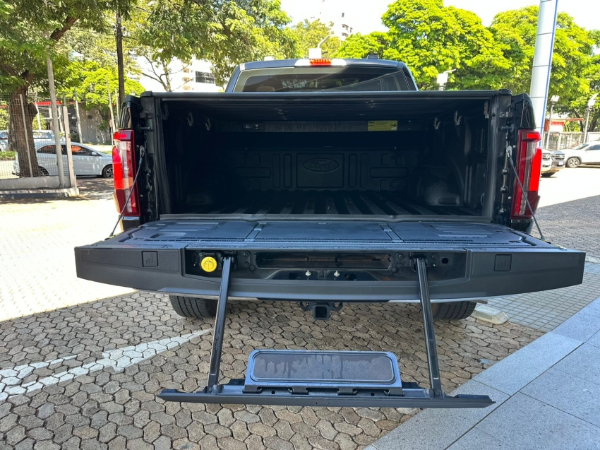 ford f-150 5.0 v8 gasolina cd lariat fx4 automatico 4p 20247