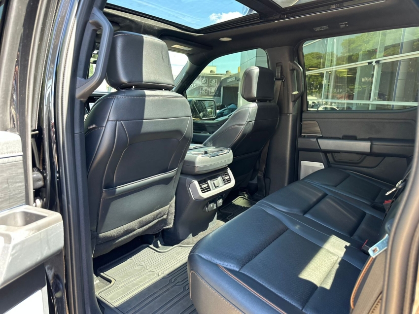 ford f-150 5.0 v8 gasolina cd lariat fx4 automatico 4p 202410