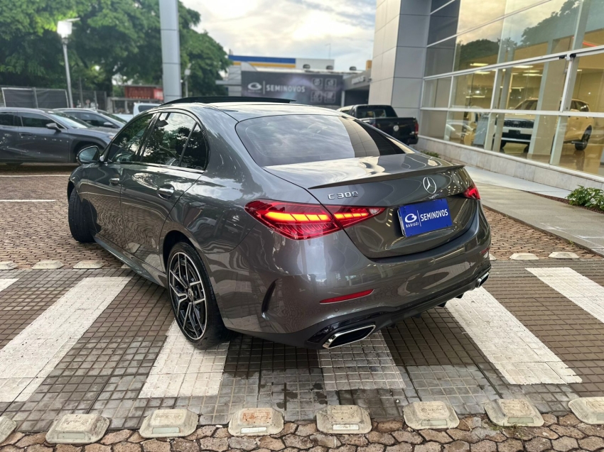 mercedes-benz c 300 2.0 eq boost hibrido amg line 9g-tronic 2.5 4p automatico 20255