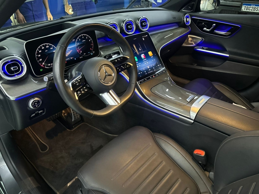 mercedes-benz c 300 2.0 eq boost hibrido amg line 9g-tronic 2.5 4p automatico 20259