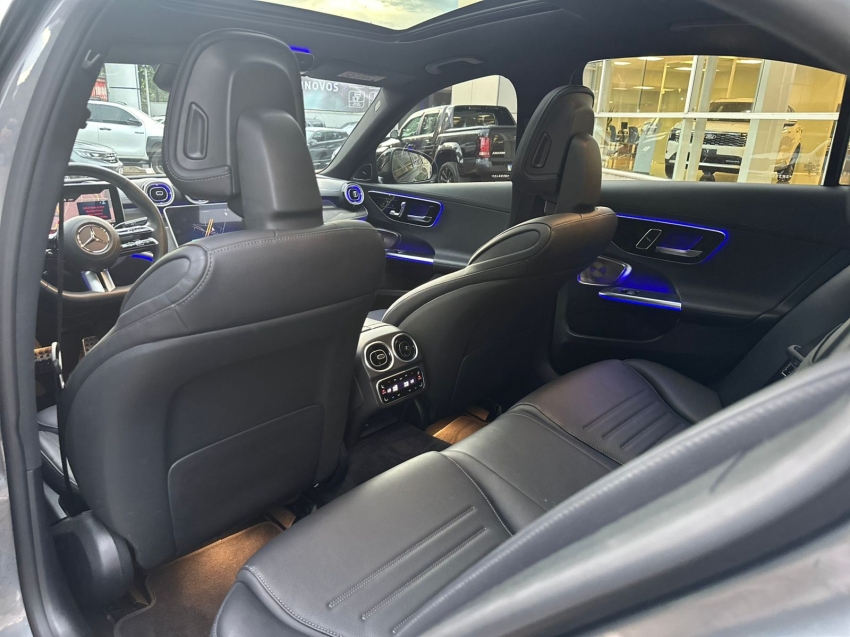 mercedes-benz c 300 2.0 eq boost hibrido amg line 9g-tronic 2.5 4p automatico 202511