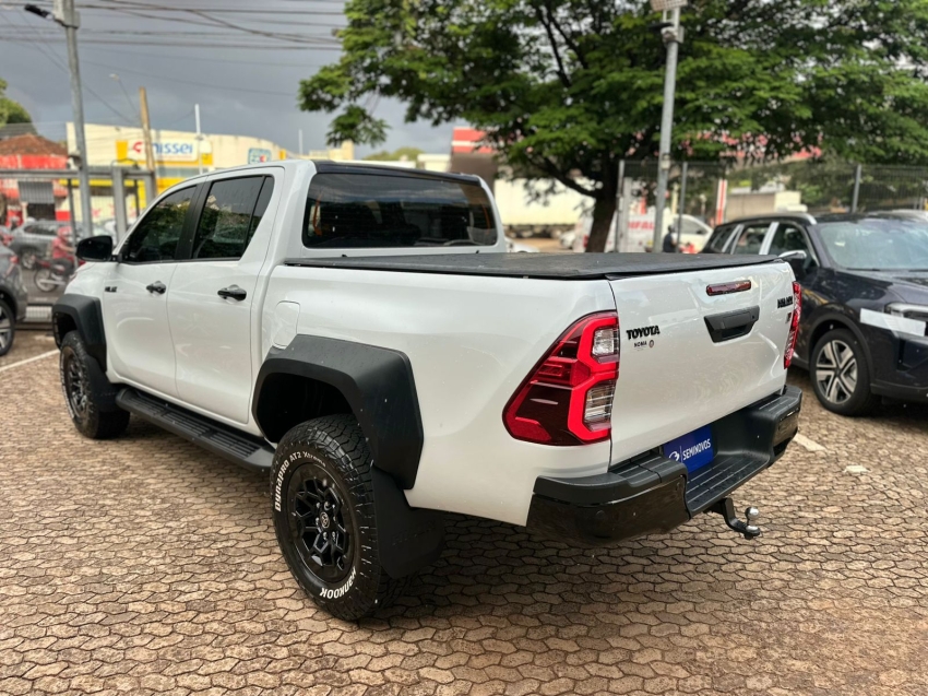 toyota hilux 2.8 d-4d turbo diesel cd gr-s 4x4 automatico 4p 20245