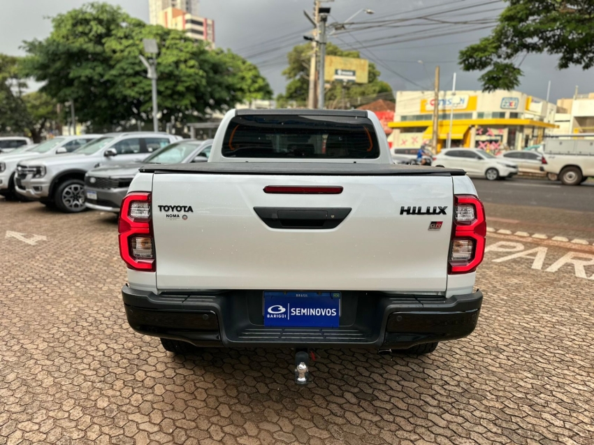 toyota hilux 2.8 d-4d turbo diesel cd gr-s 4x4 automatico 4p 20246