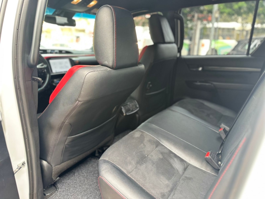 toyota hilux 2.8 d-4d turbo diesel cd gr-s 4x4 automatico 4p 20249