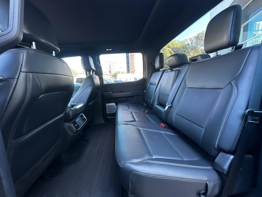 ford f-150 5.0 v8 gasolina cd lariat black fx4 automatico 4p 20258