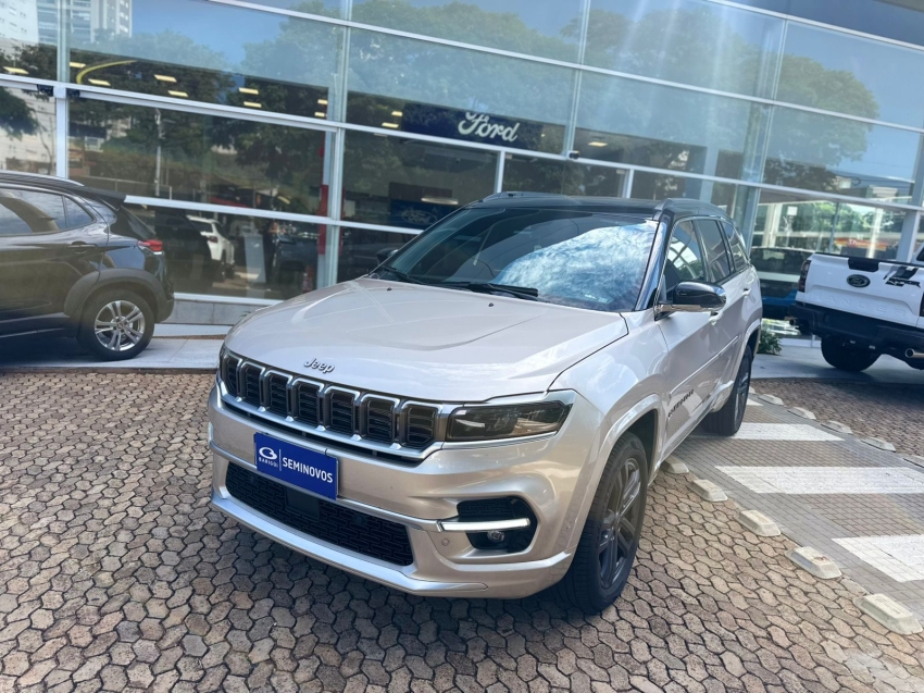 jeep commander 2.0 hurricane 4 turbo gasolina overland at9 4p automatico 2025