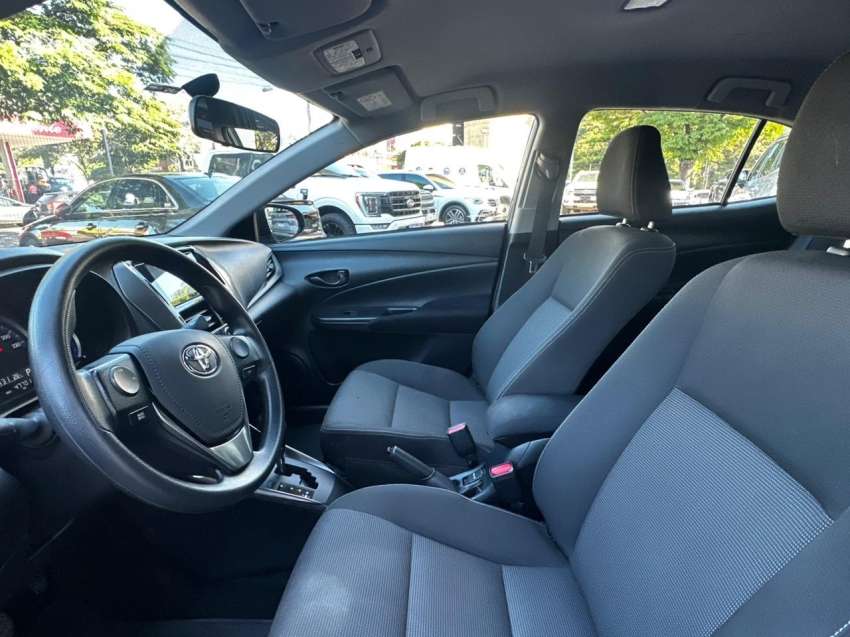 toyota yaris 1.5 16v flex sedan xl multidrive 4p automatico 20256