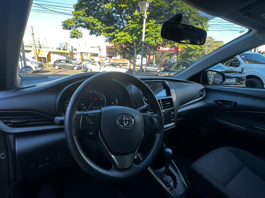 toyota yaris 1.5 16v flex sedan xl multidrive 4p automatico 20258