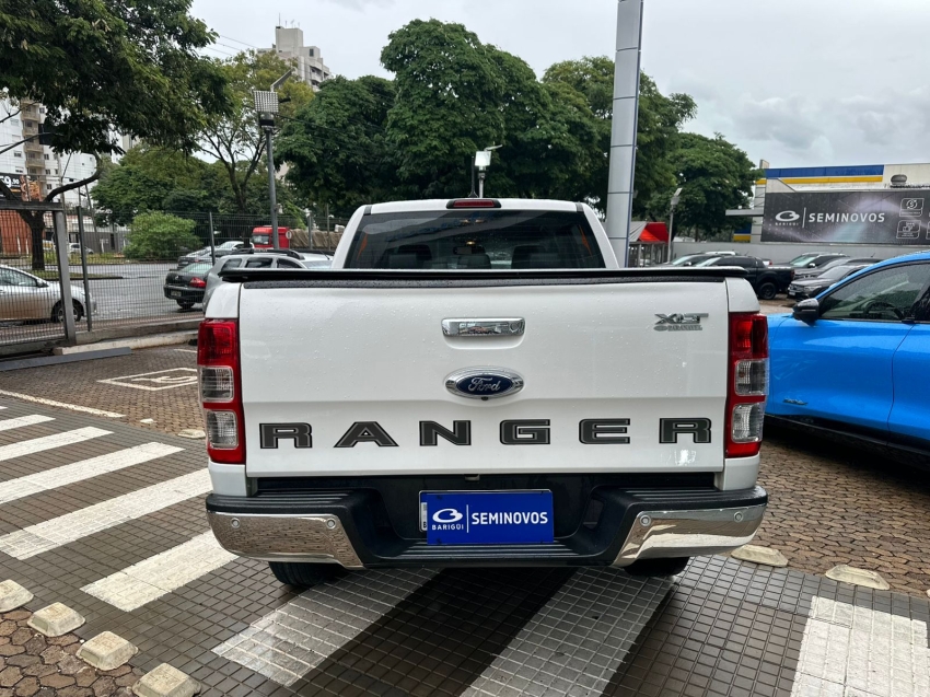 ford ranger 3.2 xlt 4x4 cd 20v diesel 4p automatico manual 20215