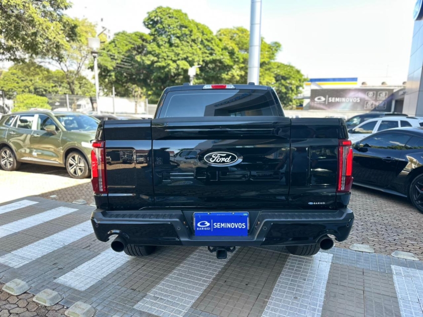 ford f-150 5.0 v8 gasolina cd lariat black fx4 automatico 4p 20255