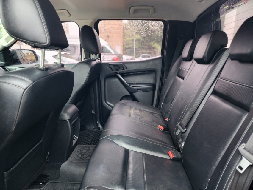 ford ranger 2.2 black 4x2 cd 16v diesel 4p automatico 2.1 20238