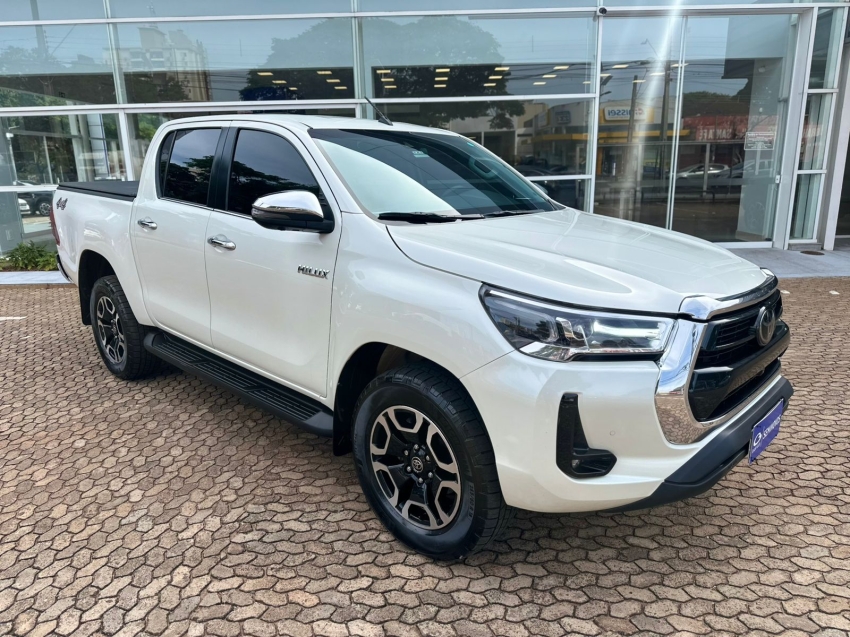 toyota hilux 2.8 d-4d turbo diesel cd srx 4x4 automatico 4p 20223