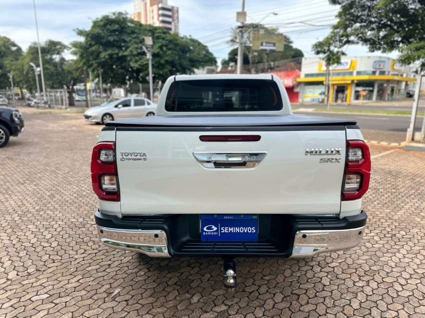 toyota hilux 2.8 d-4d turbo diesel cd srx 4x4 automatico 4p 20225