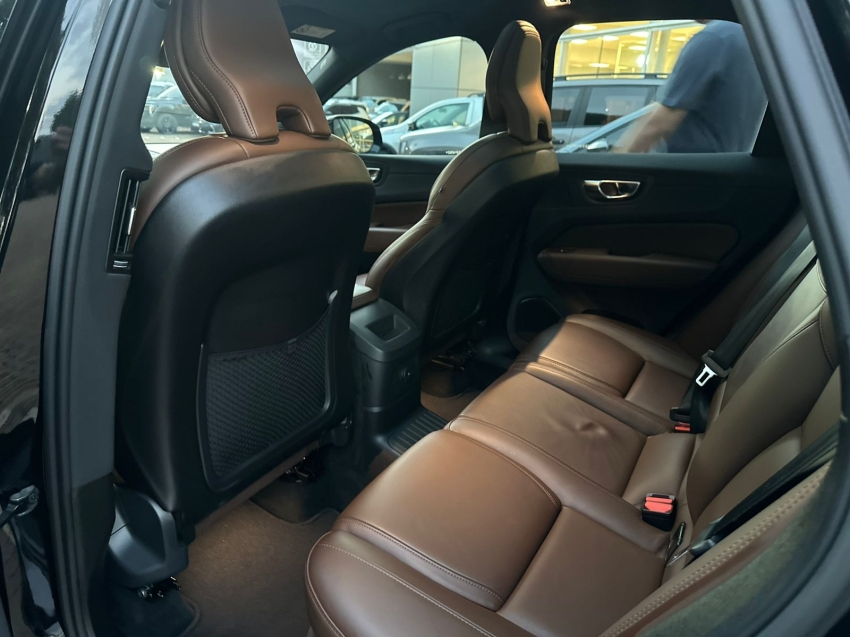 volvo xc60 2.0 t8 hybrid inscription awd geartronic 1.9 hibrido 4p automatico 20218