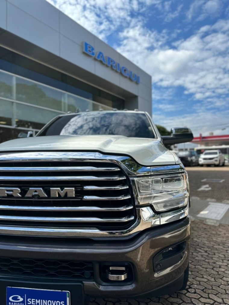 ram 3500 6.7 i6 turbo diesel limited longhorn cd 4x4 automatico 6.6 4p 20222