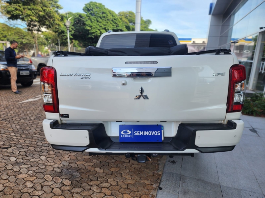 mitsubishi triton 2.4 biturbo diesel cd hpe-s 4x4 automatico 4p 20254