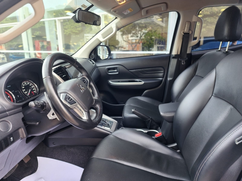 mitsubishi triton 2.4 biturbo diesel cd hpe-s 4x4 automatico 4p 20257
