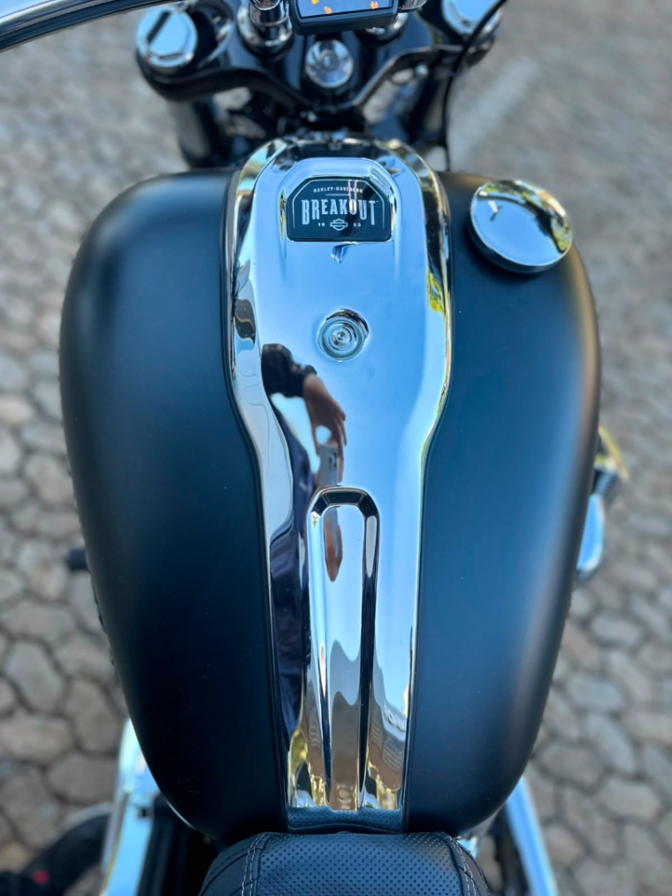 harley davidson breakout softail 1700 fxsb gasolina manual 20239