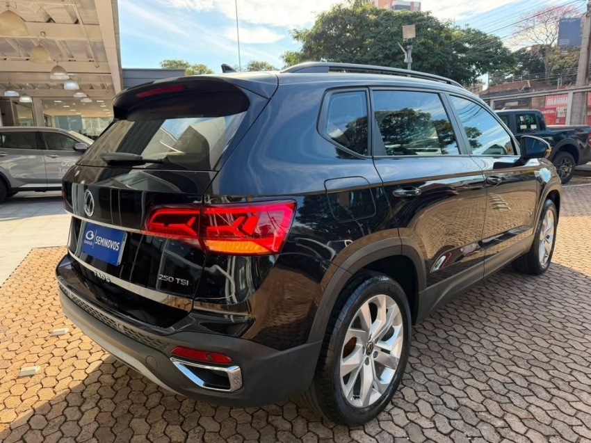 volkswagen taos 1.4 250 tsi total flex comfortline automatico 4p 20225