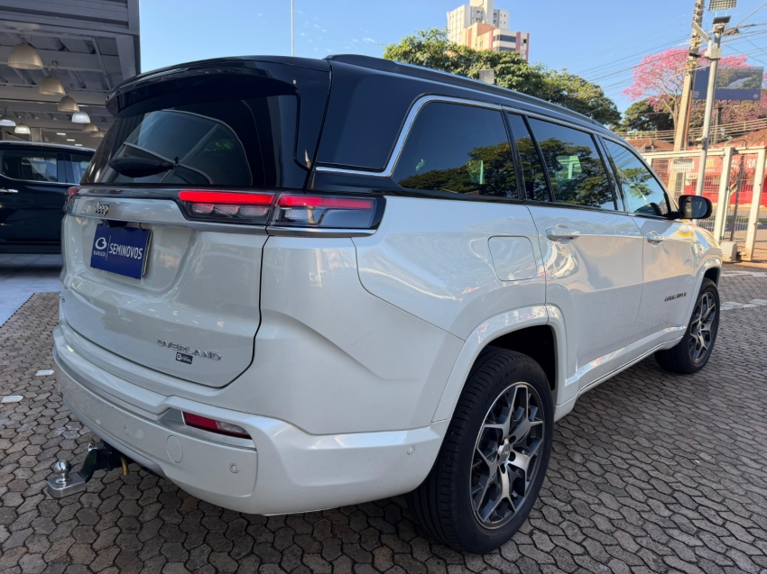 jeep commander 2.0 td380 turbo diesel overland at9 4p automatico 20235