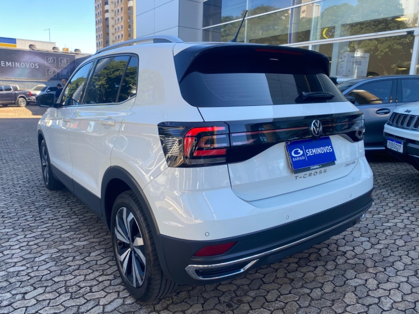 volkswagen t-cross 1.4 250 tsi total flex highline automatico 4p 20233