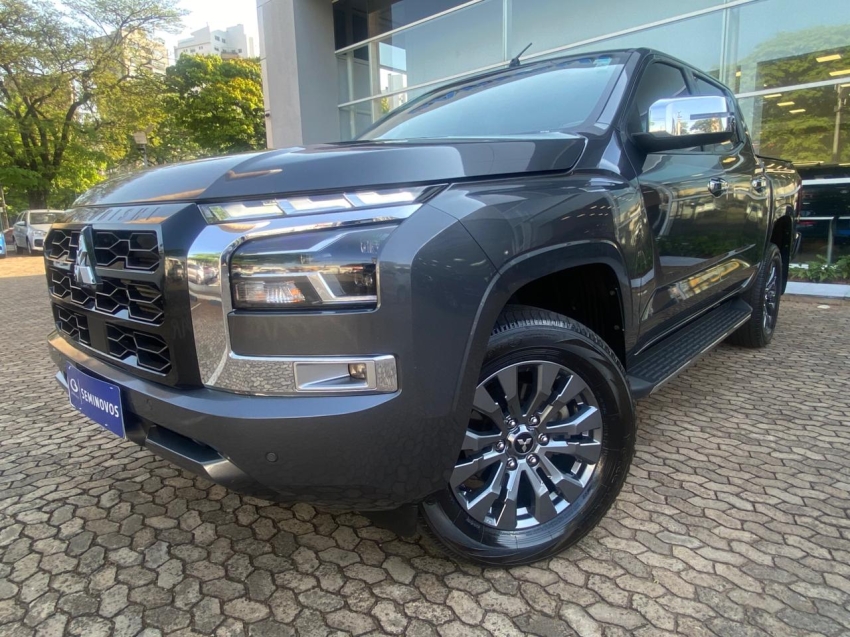 mitsubishi l200 triton 2.4 turbo diesel 4x4 at sport hpe-s 4p automatico 20260