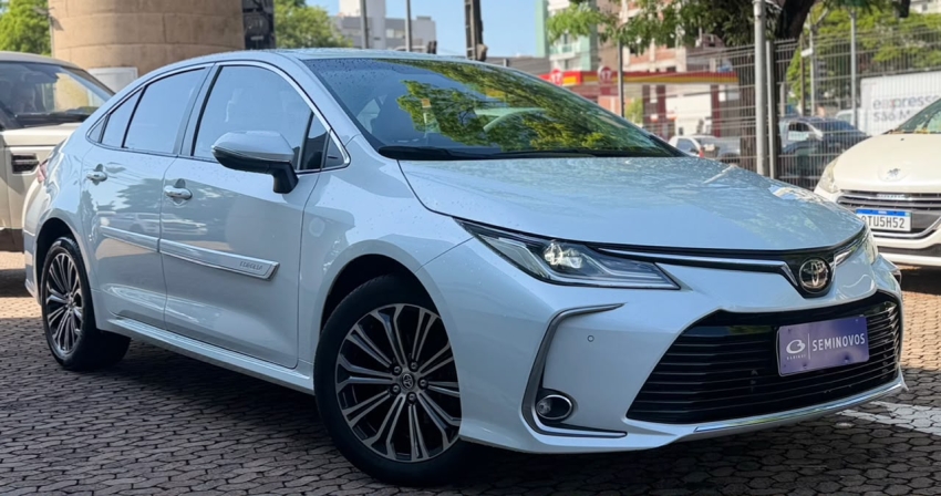 toyota corolla 1.8 vvt-i hybrid flex altis premium cvt 1.9 4p automatico 20232