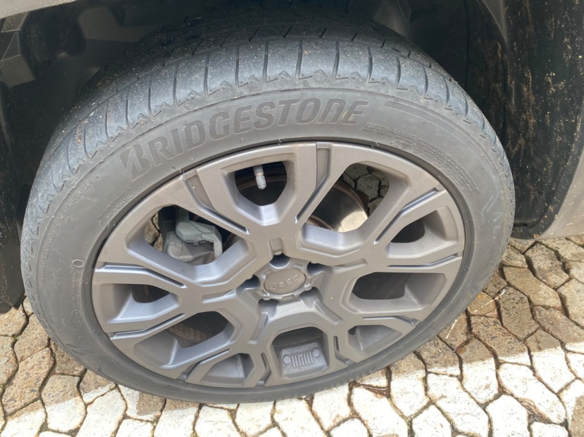 jeep renegade 1.3 t270 turbo flex s 4x4 at9 4p automatico 20229