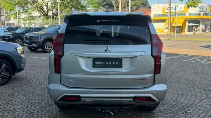 mitsubishi pajero sport 2.4 16v mivec turbo diesel legend awd automatico 4p 20244