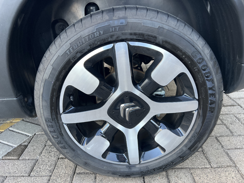 citroen c4 cactus 1.6 thp flex shine pack eat6 2024