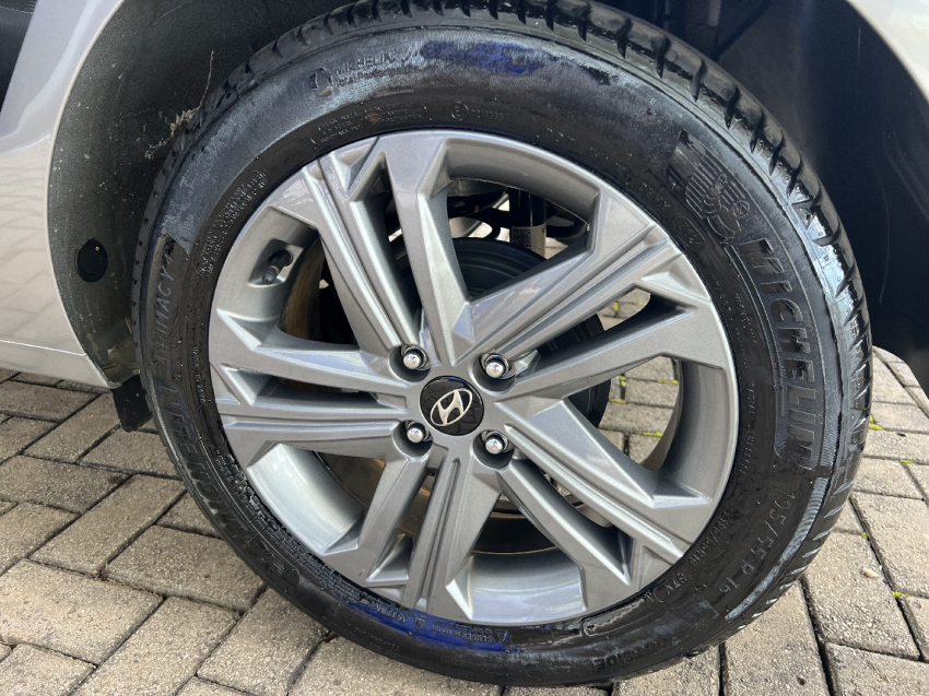 hyundai hb20 1.0 tgdi flex comfort plus automatico 4p 2025