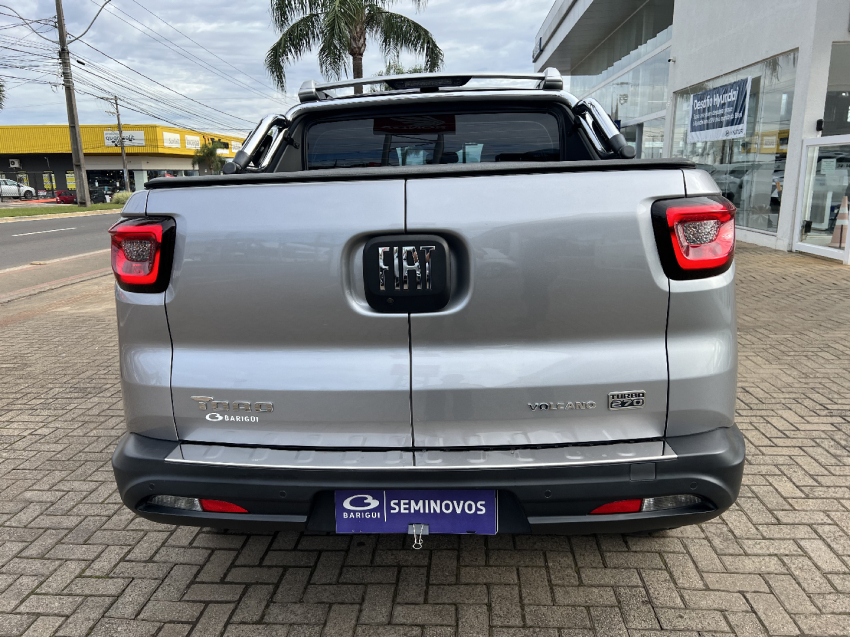 fiat toro 1.3 turbo 270 flex volcano at6 4p automatico 2022