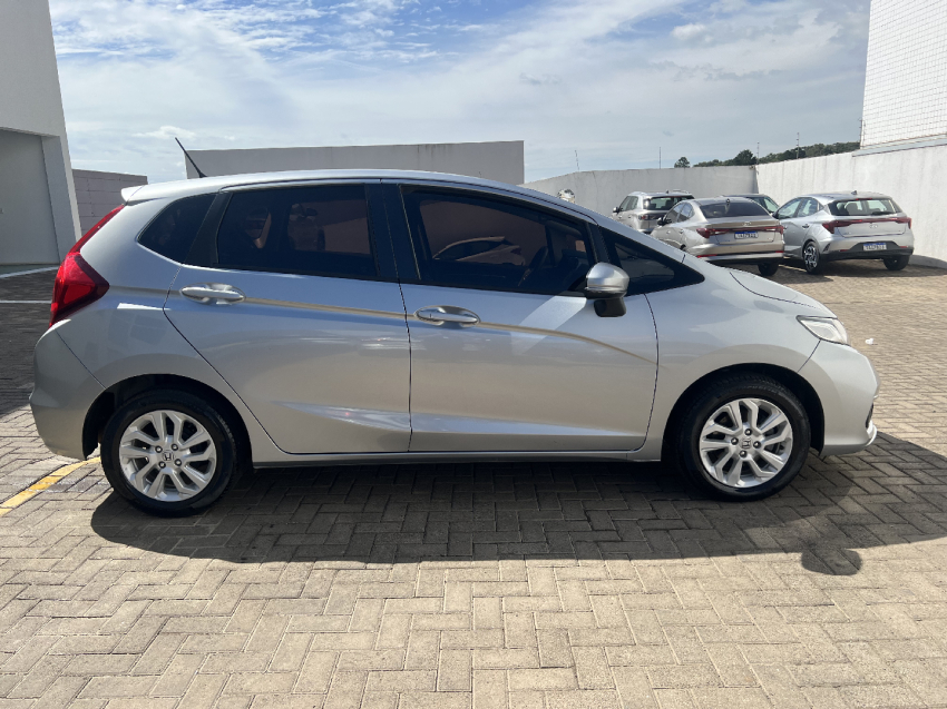 honda fit 1.5 lx 16v flex 4p automatico 2018